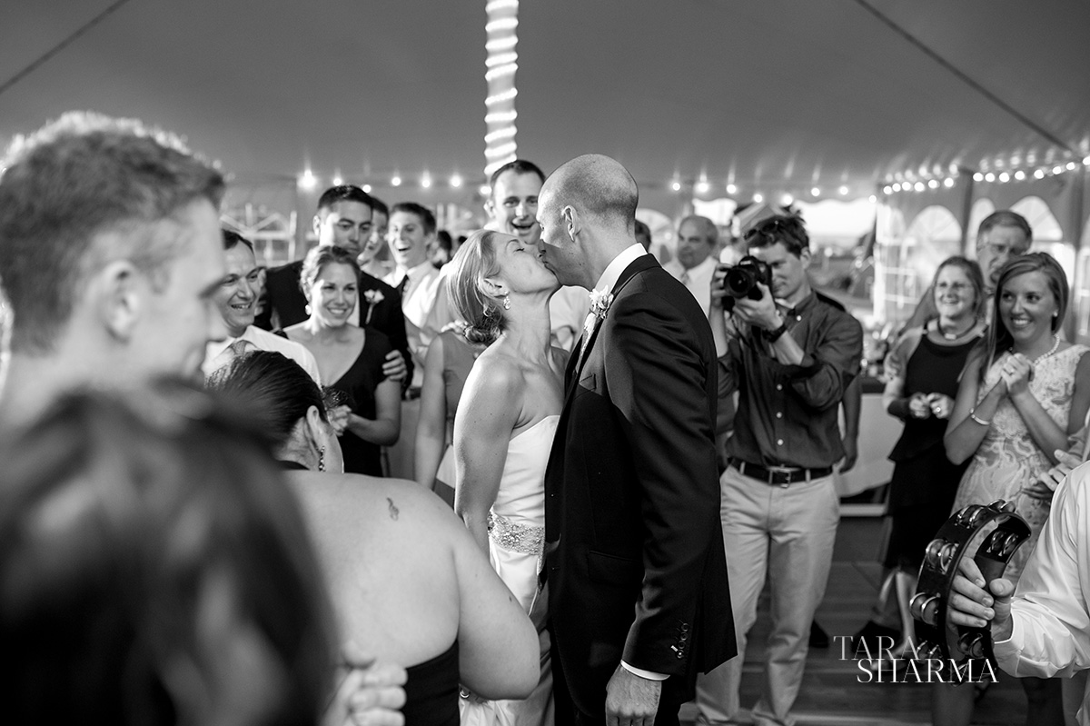 BlockIsland_SullivanHouseWedding_084