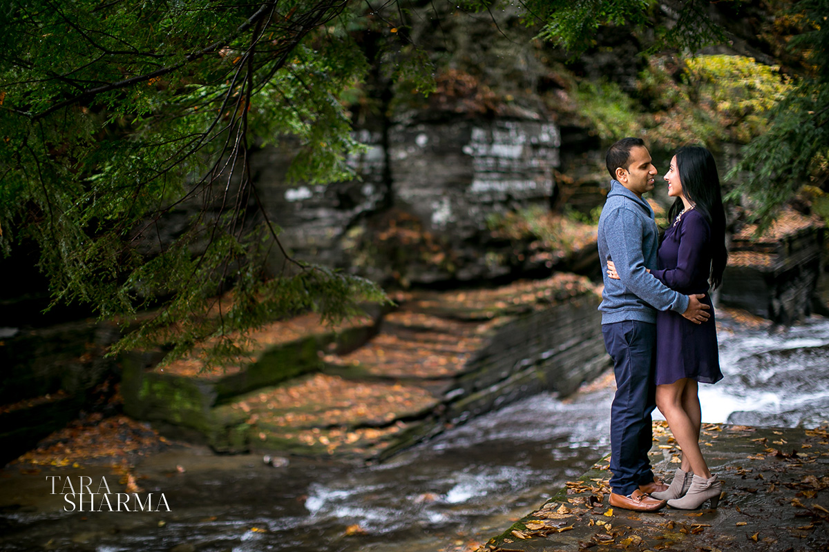 IthacaFingerlakesEngagementPhotos-001