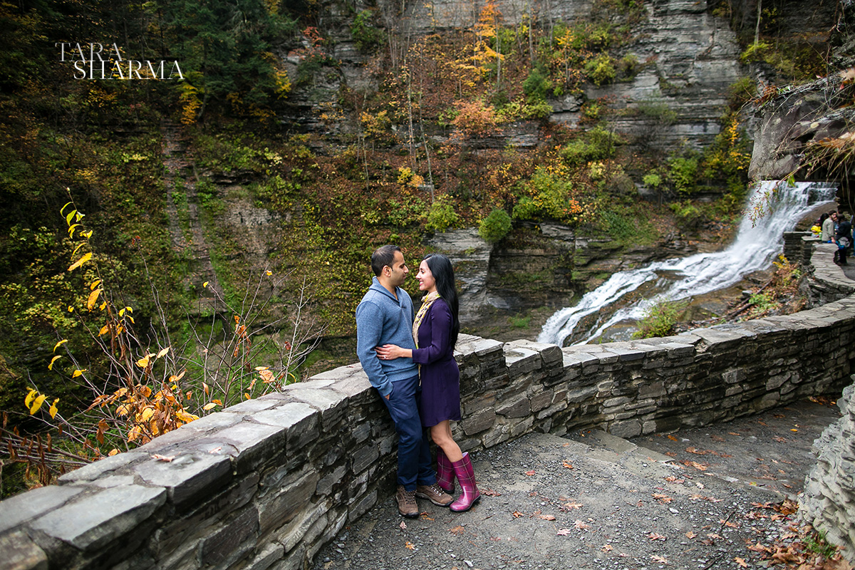 IthacaFingerlakesEngagementPhotos-020